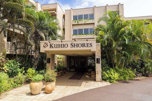 Ground-Floor Poipu Condo with Oceanfront View Close to Beaches