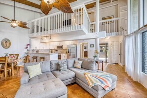 TV, DVD player, offices - Bright Two-Story Princeville Condo with W/D, Pool & Free WiFi (Princeville)