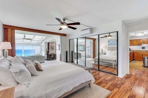 Desk, iron/ironing board, WiFi, bed sheets - Oceanfront Princeville Condo with Big Lanai, W/D, Tennis & Pool (Princeville)