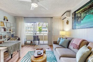 TV, offices - Seaside Kapaa Condo Escape on the Coconut Coast (Kapaa)