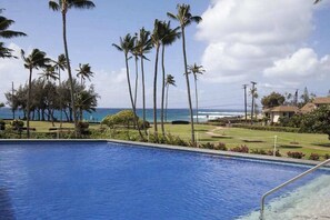 Pool - Poipu Condo with Lanai, W/D, Shared Pool - Walk to Beach & Golf (Poipu)