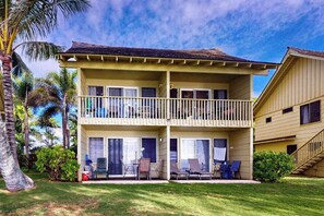 Exterior - Ground-Floor Kapaa Oceanfront Studio Steps to Pool & Sand (Kapaa)