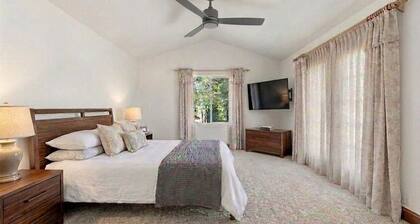 The Cochise at the Cul-De-Sac 4 Bedrooms 7 Beds 2 Baths