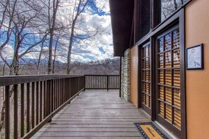 Ferienhaus, Mehrere Betten (Z - Honey Bear Slopes) | Terrasse/Patio