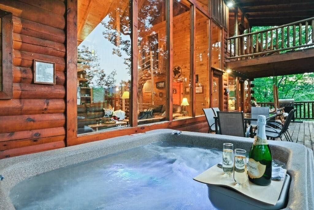 House, Multiple Beds (Magic Mountain) | Outdoor dining