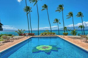 Pool - Oceanfront West Maui Condo with Pool, WiFi, Loft & Workspace (Lahaina)