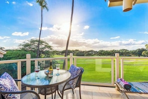 Outdoor dining - Wake Coursefront in a Wailea Condo with Pool, Hot Tub & Ocean View (Kihei)