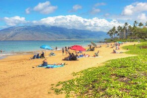 Beach nearby - Sunny Kihei Condo with Lanai, Pool, Hot Tub & Tennis (Kihei)