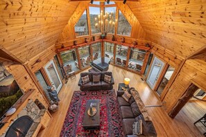 House, Multiple Beds (Rocky Top Lodge) | Living area - Rocky Top Lodge (Sevierville)