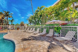 Pool - Well-Located Kihei Sugar Beach Condo with AC & Private W/D (Kihei)