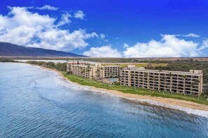 On the beach - Ocean-View Kihei Sugar Beach Condo with Shared Pool & Hot Tub (Kihei)