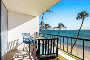 Outdoor dining - Updated Ocean-View Kihei Sugar Beach Condo with Free WiFi (Kihei)