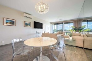 Dining - Relax Golf-Front in a Wailea Condo with Pool, Hot Tub & Free WiFi (Wailea)