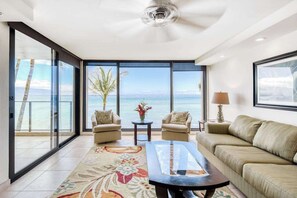 TV, DVD player, offices - Perfect Oceanfront Kaanapali Escape with Resort Pool & Hot Tub (Lahaina)