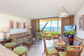TV, DVD player, offices - Ocean-View Kihei Sugar Beach Condo with Pool & Hot Tub (Kihei)