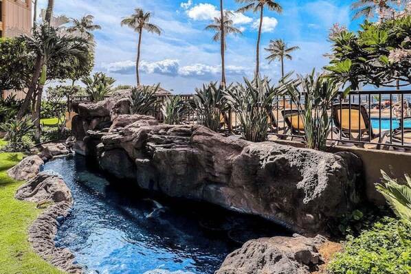 Pool - Kihei Sugar Beach Condo with Shared Grill & AC Close to Beaches (Kihei)