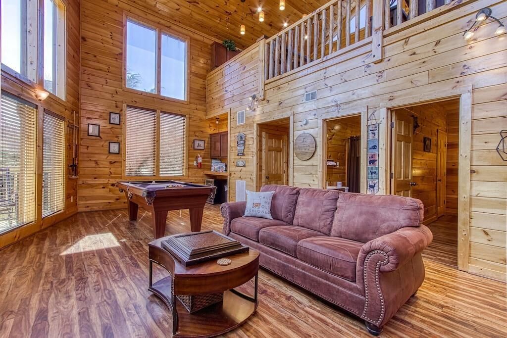 House, Multiple Beds (Sunshine and Whiskey) | Living area