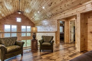 House, Multiple Beds (Z - Sweet Mimosa Lodge) | Interior - Z - Sweet Mimosa Lodge (Sevierville)