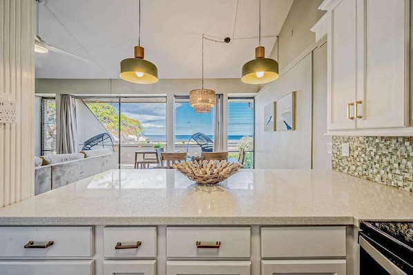 Interior - Ocean & Sunset View Kihei Condo with Pool & Easy Beach Access (Kihei)
