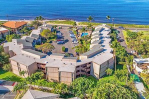 Exterior - Ocean & Sunset View Kihei Condo with Pool & Easy Beach Access (Kihei)