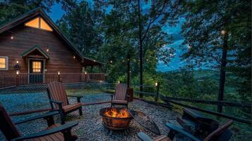 House, Multiple Beds (Sunrise Pointe) | Terrace/patio