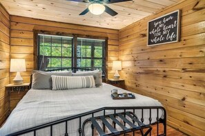 Casa, varias camas (The Blessing Cabin) | 3 habitaciones 