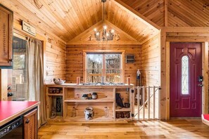 House, 1 King Bed (The Jarratt House) | Interior - The Jarratt House (Sevierville)