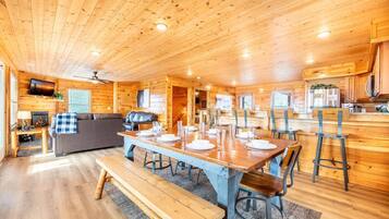 House, Berbilang Katil (Time To Unwind) | Tempat makan