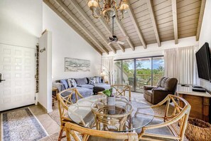 TV, video games - Kihei Loft Condo with Fast WiFi, Pools, Hot Tubs & Tennis (Kihei)