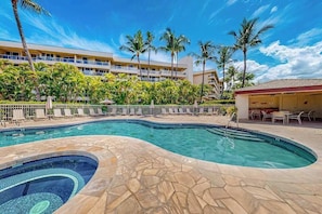 Pool - Kihei Island Getaway with Pools, Hot Tubs, Tennis & BBQs (Kihei)
