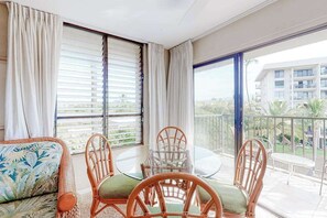 Interior - Kihei Studio with Shared Grill & W/D - Snorkel, Surf & Swim (Kihei)