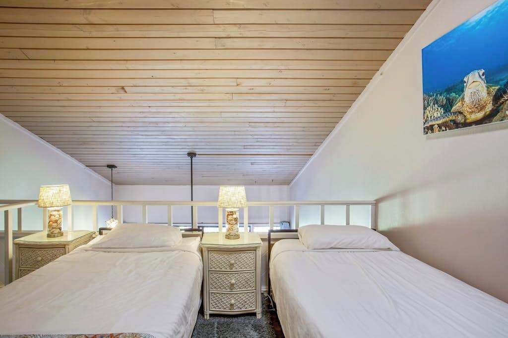 Ferros/tábuas de passar roupa, Wi-Fi, roupa de cama