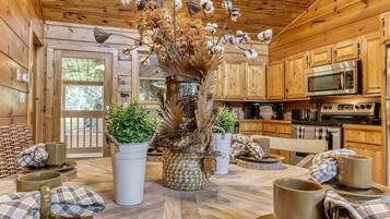 Maison, Plusieurs lits (Willow Heights Lodge) | Cuisine privée