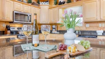 House, Multiple Beds (Whispering Pines) | Private kitchen
