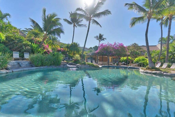 Pool - Kihei Condo with Resort Pool & Hot Tub - Walk to the Beach (Kihei)