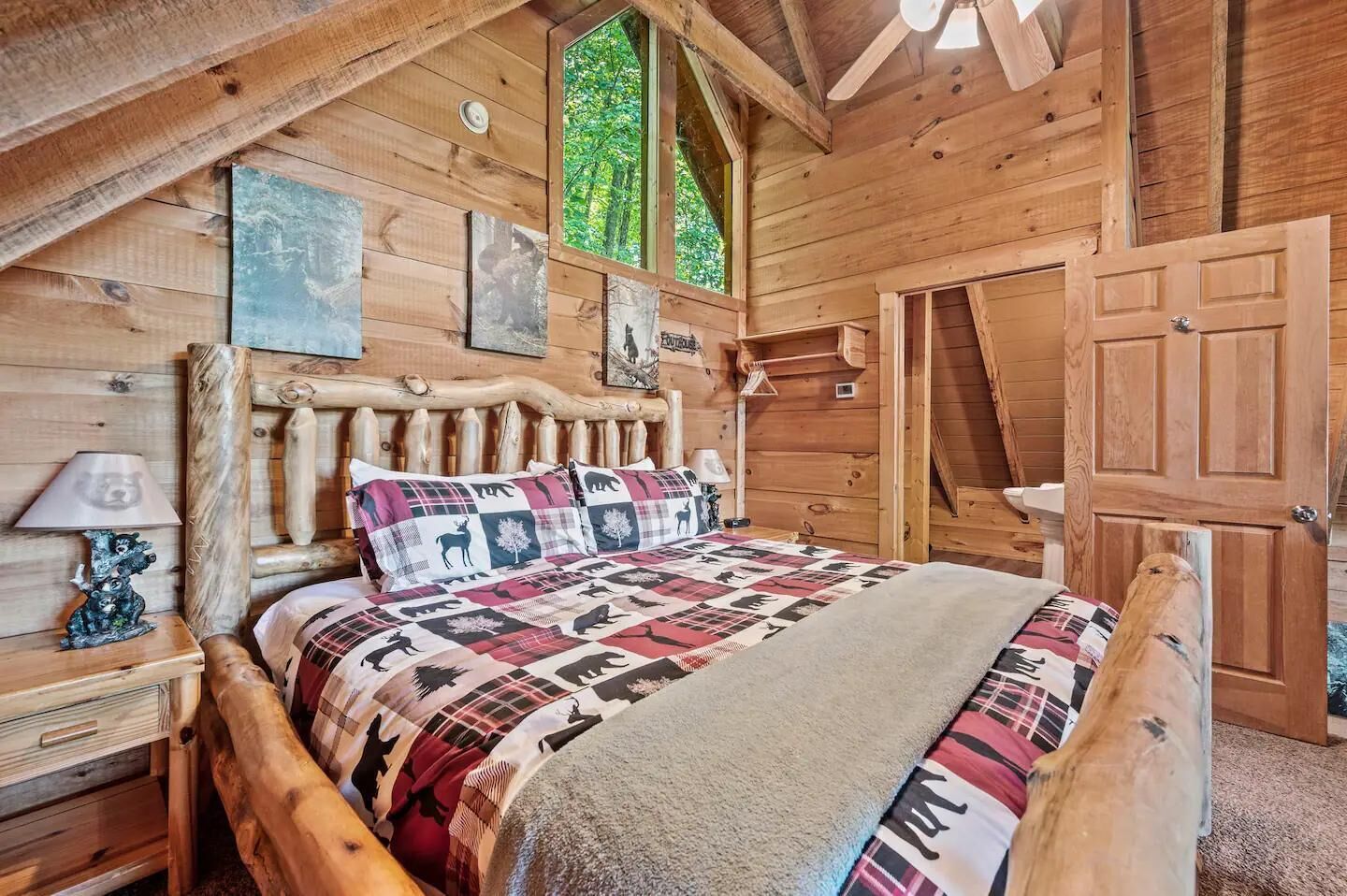 House, Multiple Beds (Friends in High Places 2)