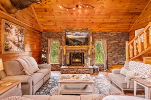 Huis, Meerdere bedden (Majestic Elk Hideaway) | Woonruimte