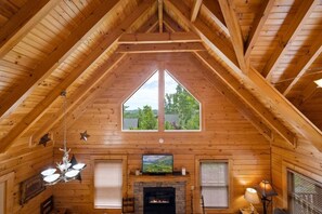 House, Multiple Beds (Mountain Sunrise) | Interior - Mountain Sunrise (Sevierville)