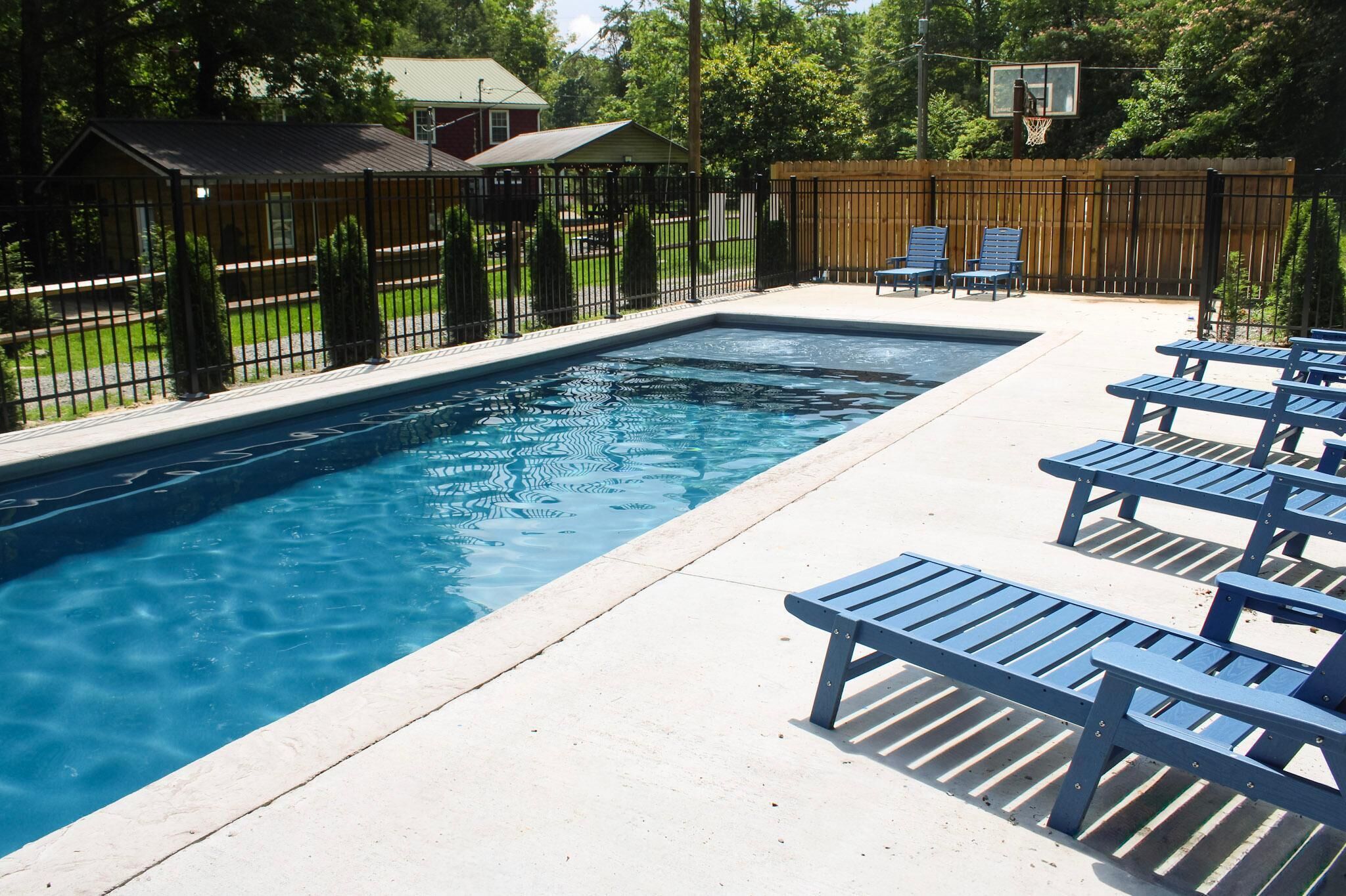 House, Multiple Beds (Neverland) | Pool