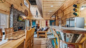 House, Multiple Beds (Neverland) | Interior