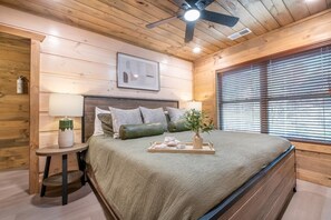 บ้านพัก, หลายเตียง (Hillside Horizon) | 4 ห้องนอน