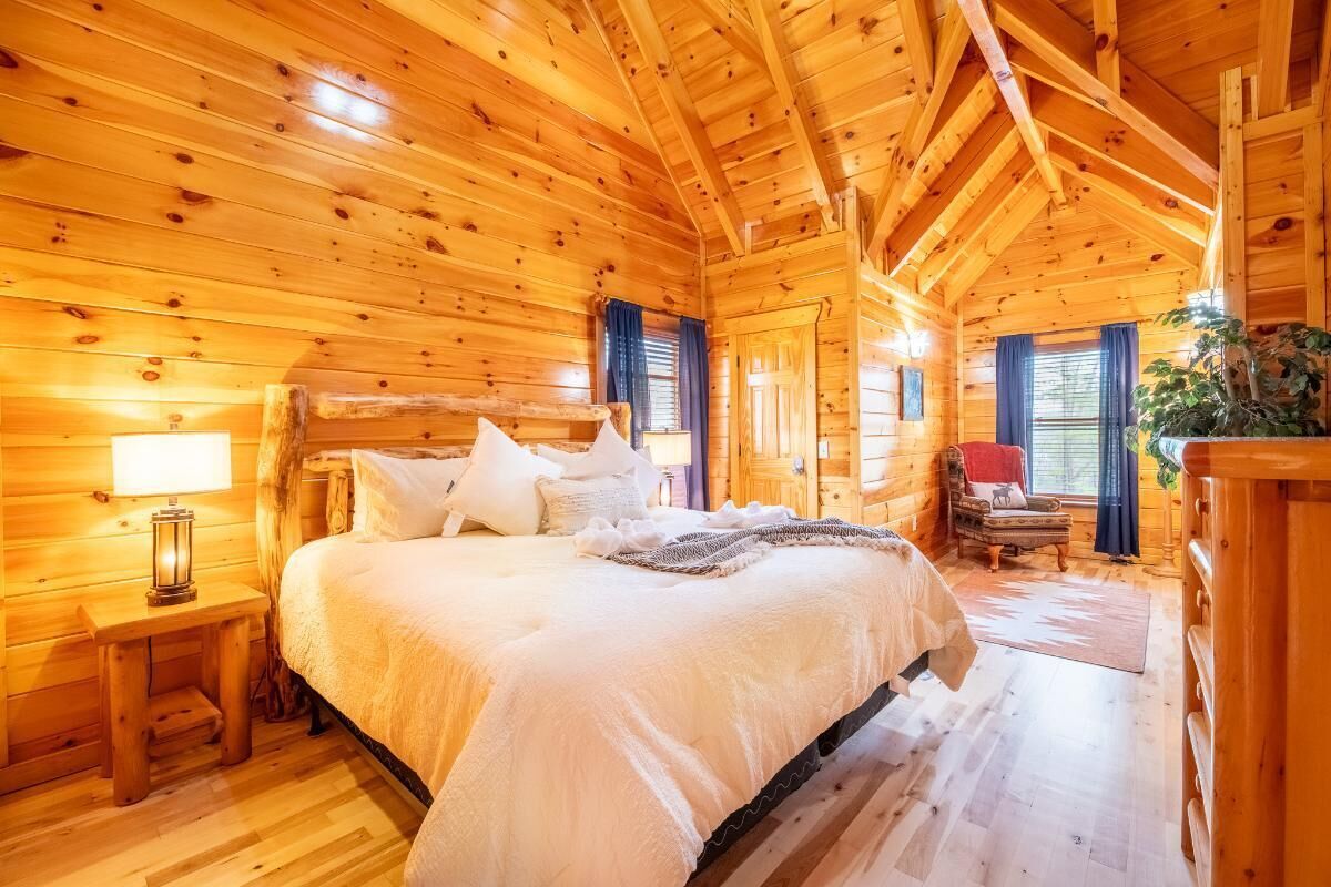 House, Multiple Beds (Smoky Mountain Vista)