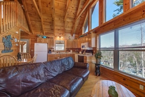 House, Multiple Beds (The Vinson) | Living area - The Vinson (Gatlinburg)
