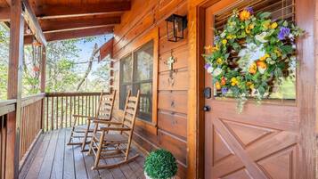 Maison, Plusieurs lits (Roudy’s Roost) | Terrasse/patio