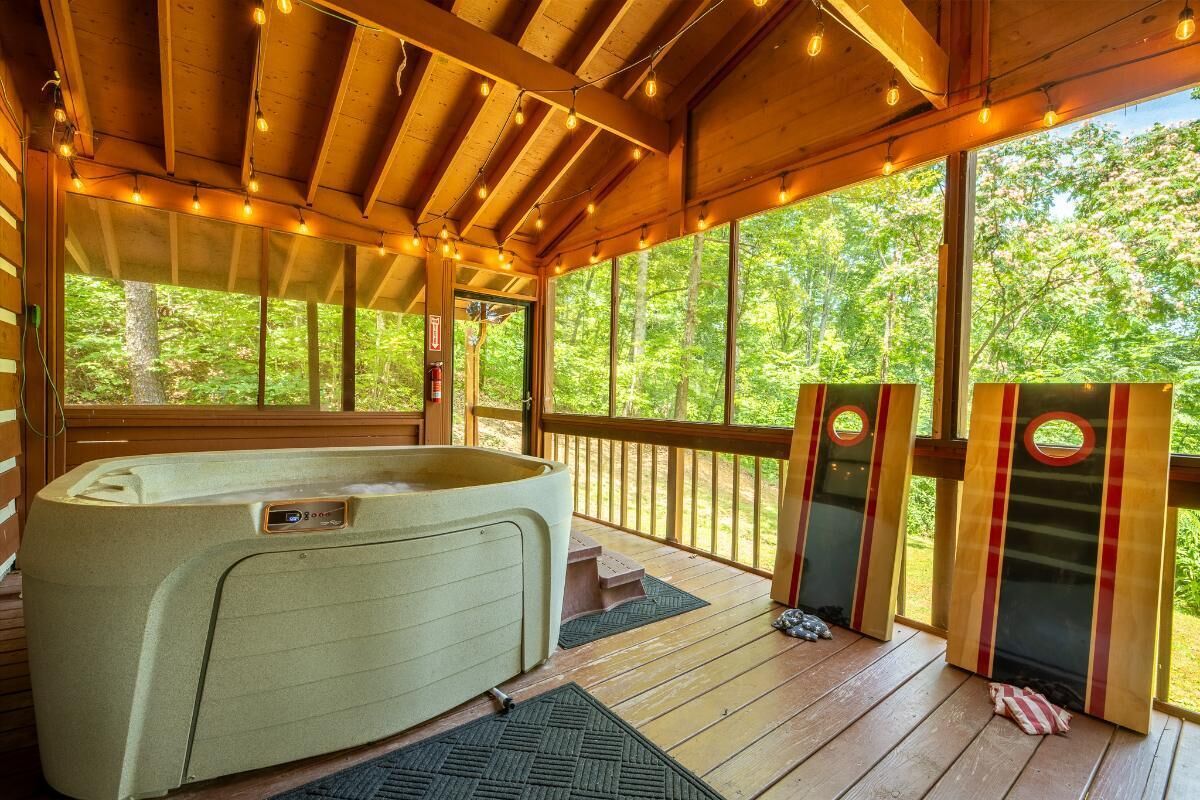 Casa, varias camas (Haus Edelweiss) | Bañera de hidromasaje cubierta