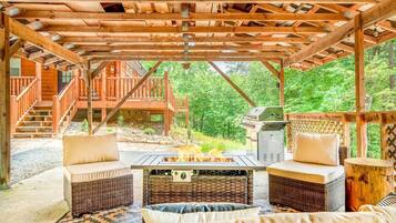 Casa, varias camas (Oldham Ridge Retreat) | Terraza o patio