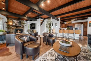 Hus - flera sängar (Smoky Fox Lodge) | Interiör