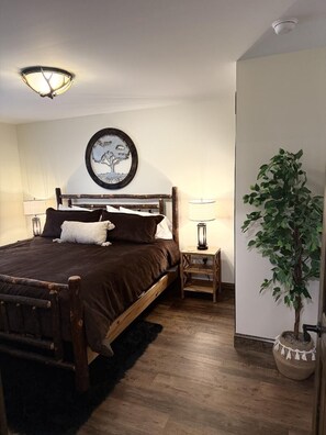 House, Multiple Beds (The Ancient Bear's Den) | 3 bedrooms - The Ancient Bear's Den (Kodak)