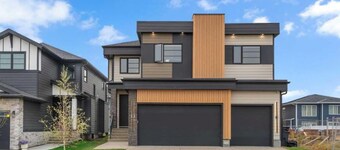 Lakefront Luxe 3 Bedroom near Lake in charming Chestermere