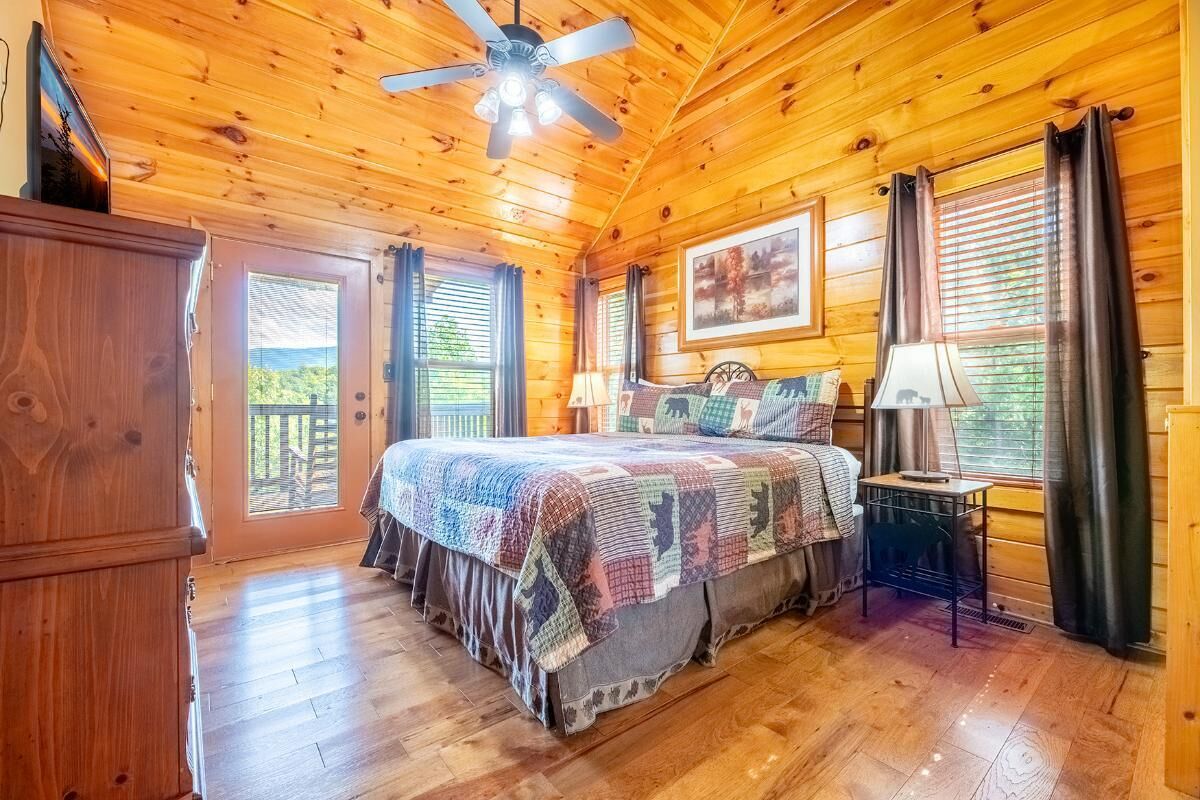 บ้านพัก, หลายเตียง (Simply Heaven in the Smokies) | 2 ห้องนอน